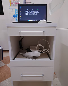 口腔内スキャナー1