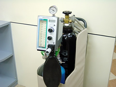 笑気吸入鎮静器